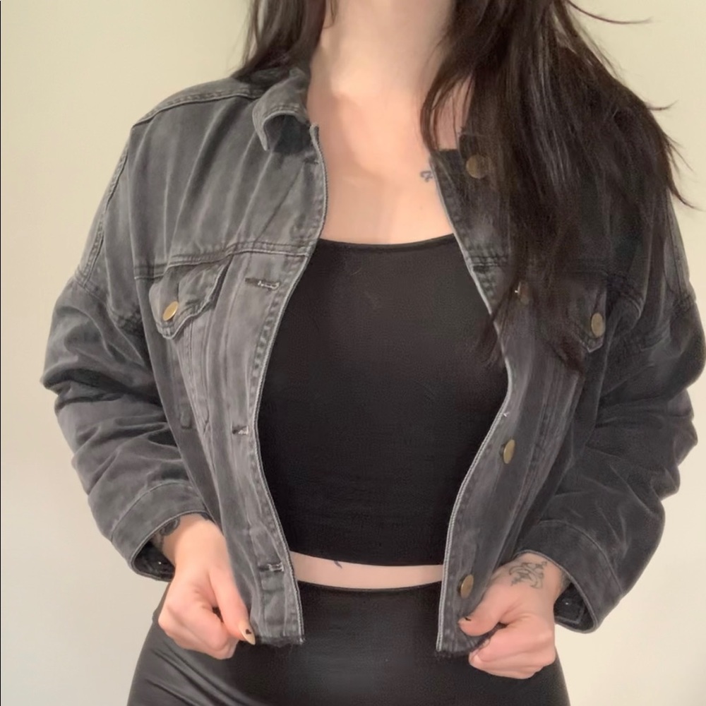 Raw & Ribbed Cropped Denim - Picture 2 of 4